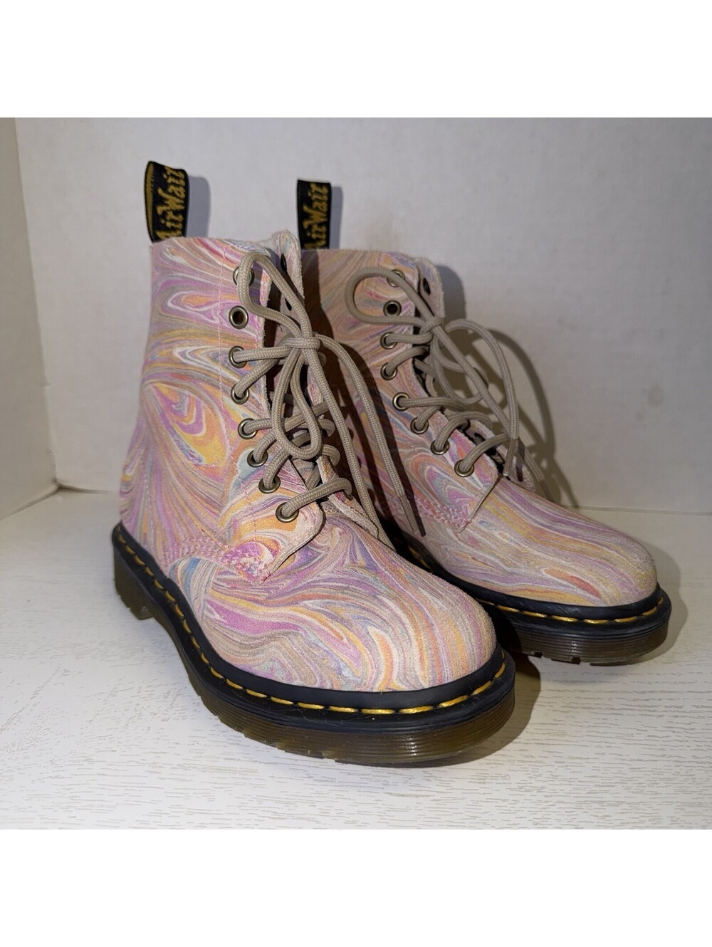 Dr. Martens Pascal Pink Multicolor Swirl Combat Boots Suede Women's Size 5
